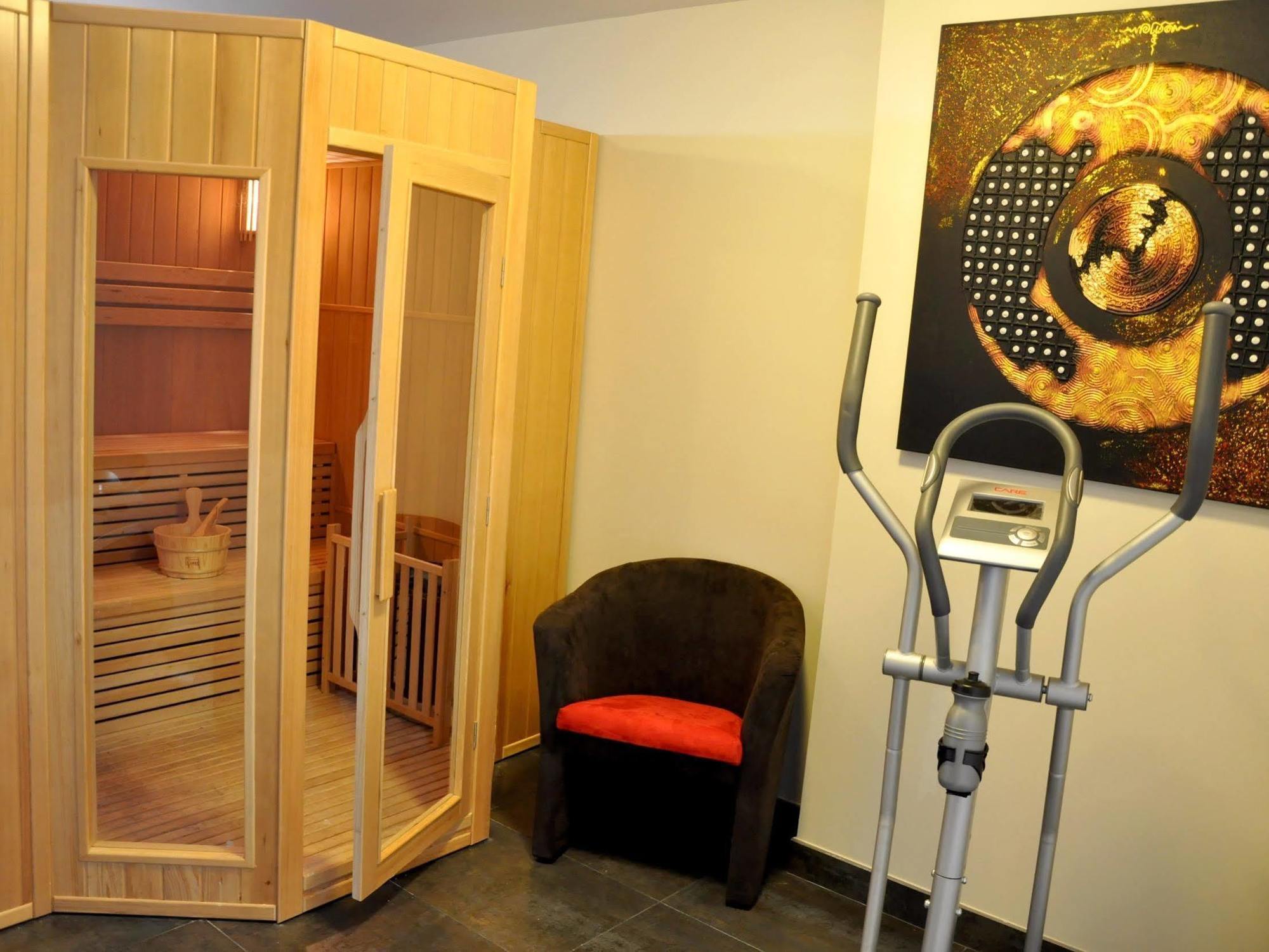 Locminé Hotel No Minoe מראה חיצוני תמונה
